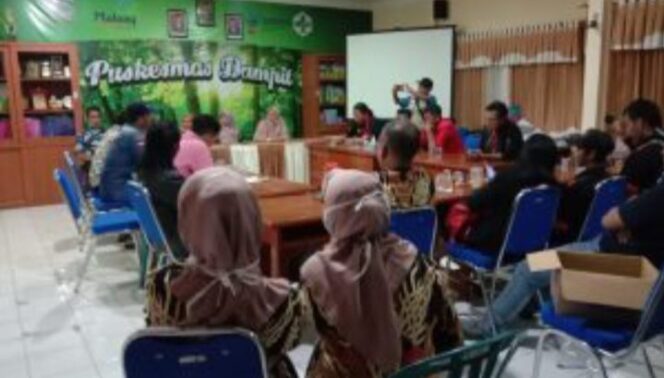 
					Di duga Profesi di Lecehkan “Kepala Puskesmas Dampit” Di Gruduk Wartawan dan LSM