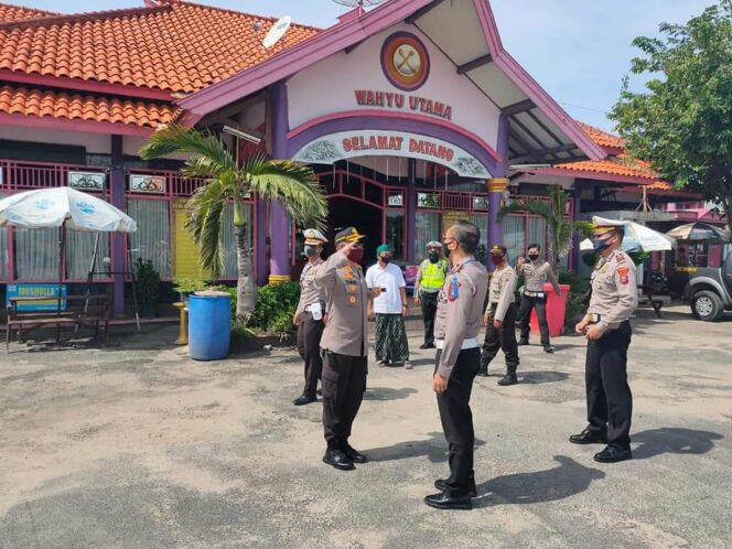 
					Kesiapan Pos Pantau Covid-19 Di Perbatasan Jatim-Jateng Dikunjungi Oleh Dirlantas Polda Jatim.