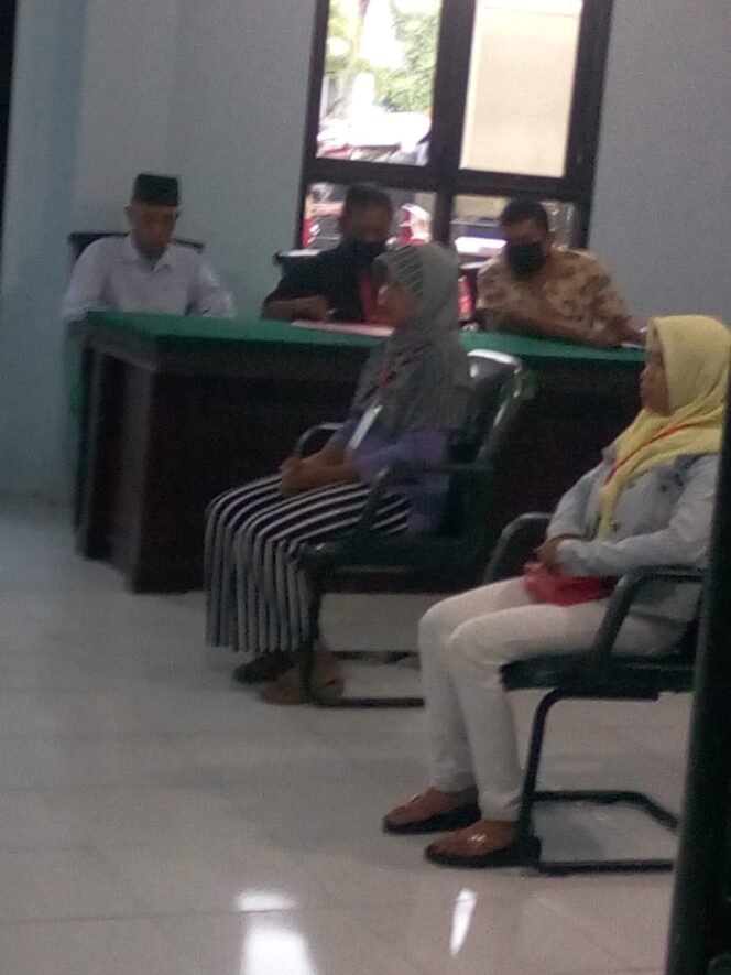 
					Sidang Kasus Pelecehan Seksual Anak Bawah Umur di PN Mojokerto Menghadirkan Saksi-Saksi