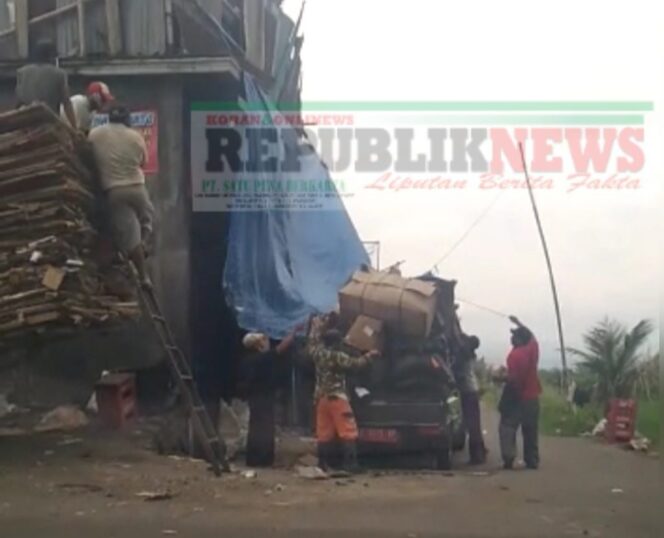 
					Oknum PNS Kota Batu “Diduga Salahgunakan Kewenangan” Fasilitas Negara Buat Bisnis Pribadi