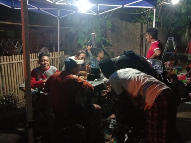 
					Warga Keputran Kutorejo Laksanakan Giat Jaga Malam