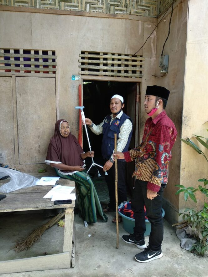 
					Turun Lapangan dan Blusukan “Dinsos Aceh Timur”  Berikan Bantuan Kepada Penyandang Disabilitas