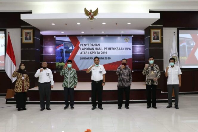 
					Raih Opini WTP Enam Kali , Pemkab Tuban Tetap Berada Diurutan Ke 5 Kabupaten/Kota Termiskin se-Jawa Timur.