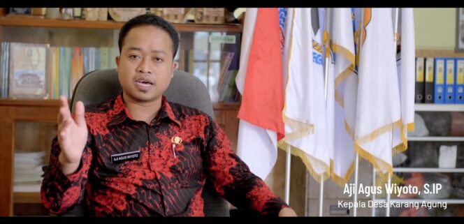 
					Kades Karangagung, Aji Agus Wiyoto.S.IP. “Setraregi fundamental Pancasila dalam menghadapi pendemi covid 19”.