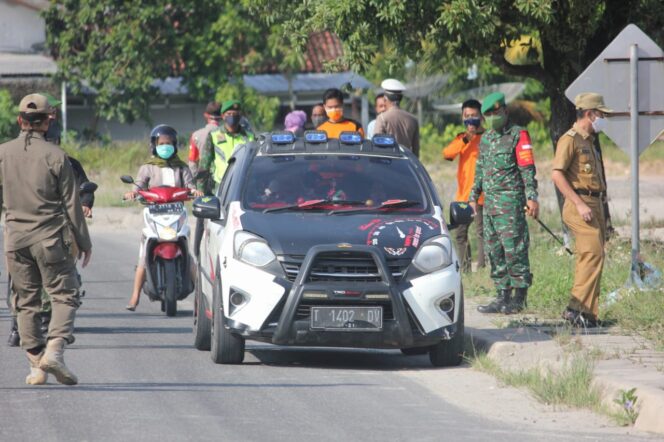 
					Dandim 422/LB Ingatkan Kepada warga Untuk Patuhi Protokol Kesehatan