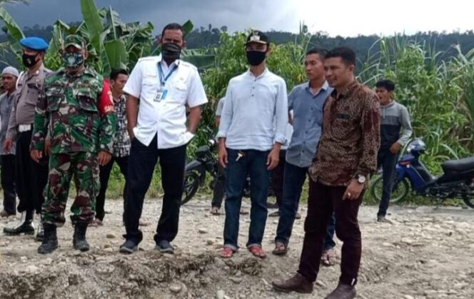 
					Bupati Rocky Tinjau Jembatan Ambruk Di Lokop Aceh Timur