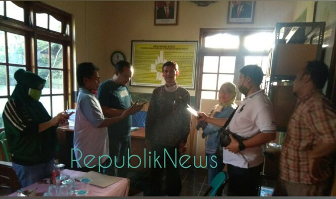 
					Kades Cepokorejo dan Agen46BNI Angkat Bicara Atas Dugaan Penyelewengan BPNT