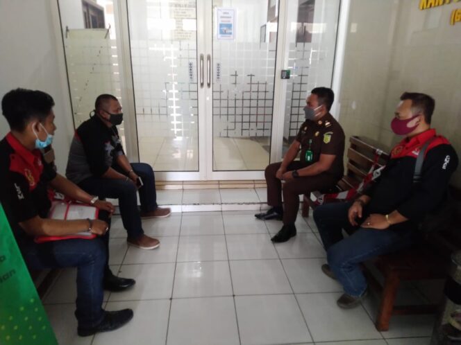 
					Kejari Tuban Terkesan Lambat Tangani Aduan Masyarakat.