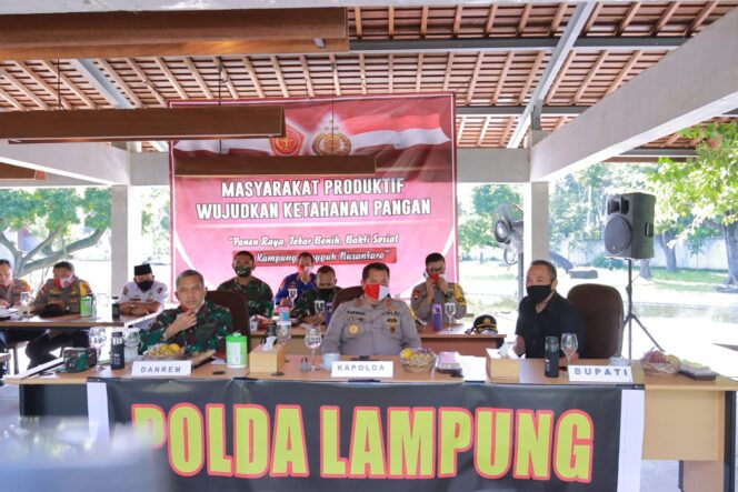 
					Kunjungan Kapolda Lampung Dalam Rangka Panen Raya Kabupaten Tulang Bawang Barat