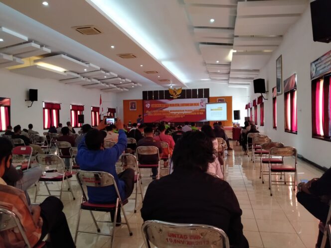 
					MENJELANG PILKADA BAKESBANGPOL GELAR SARASEHAN WARTAWAN DI UNTAG BANYUWANGI