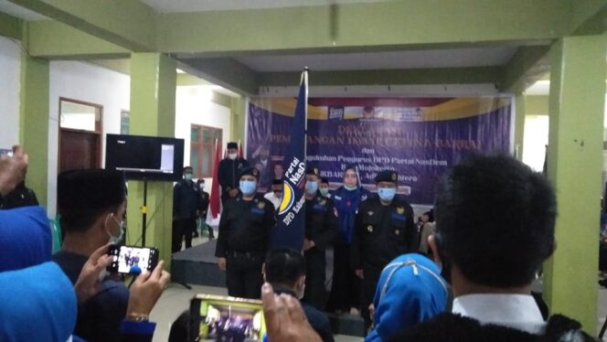 
					Deklarasi Kemenangan Pasangan IKBAR dan Pengukuhan Pengurus DPD Partai Nasdem Kabupaten Mojokerto