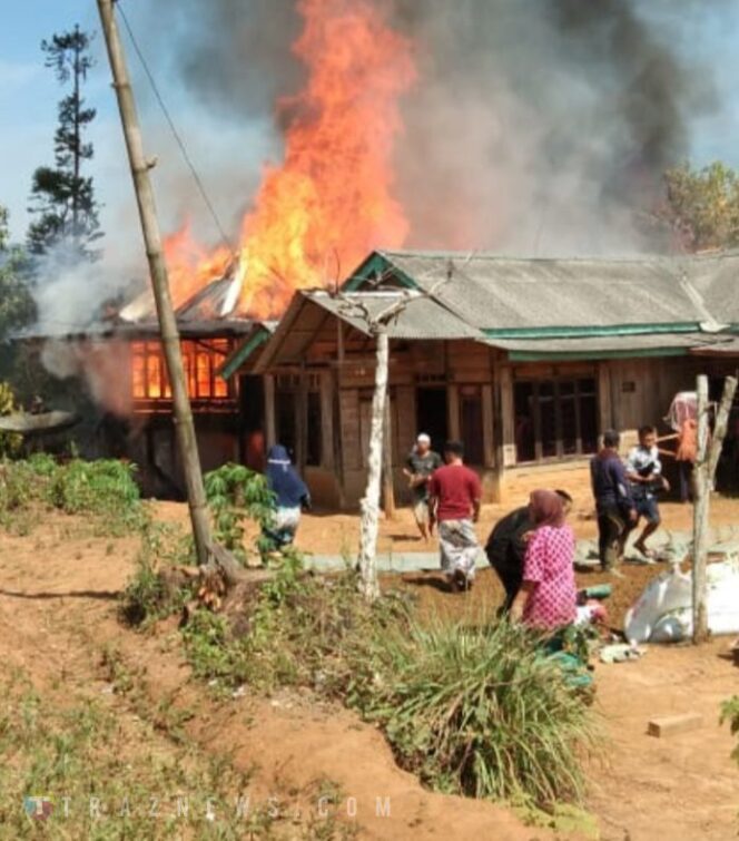 
					3 Rumah Warga Marga Jaya Pagardewa” Ludes Di Ganyang Di Jago Merah