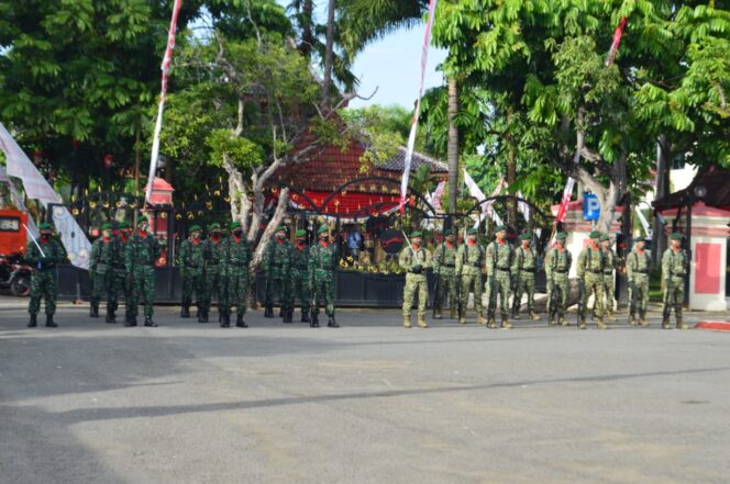 
					Danyonarmed 12/Divif 2 Kostrad Hadiri Upacara Peringatan HUT Proklamasi Kemerdekaan Indonesia