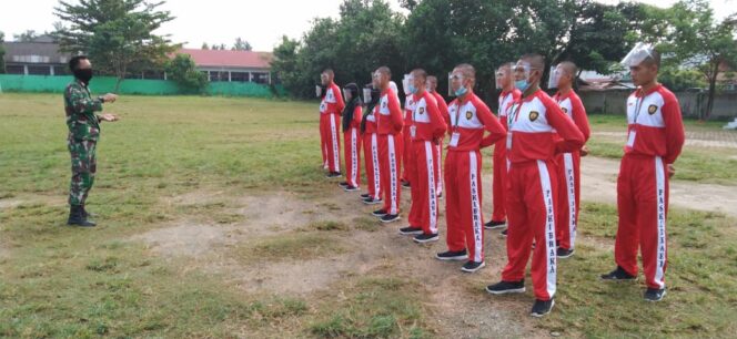 
					Koramil 422-02/Pesisir Selatan Persiapkan Paskibra