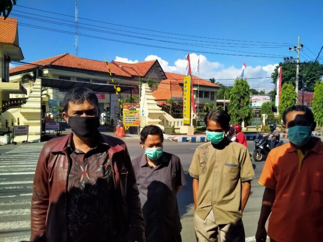 
					TKD DISEWAKAN UNTUK GALIAN C, KADES KEDALEMAN DI LAPORKAN KE POLISI