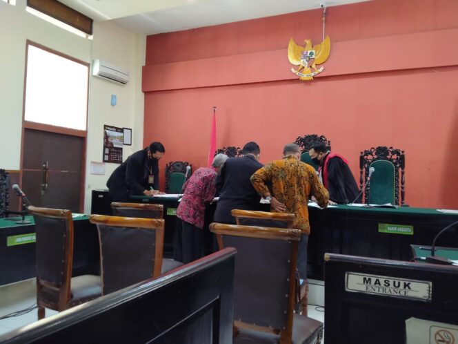 
					Sengketa Lahan Desa Segobang “Ahli Waris Husen Vs Dolah” Terus Bergulir