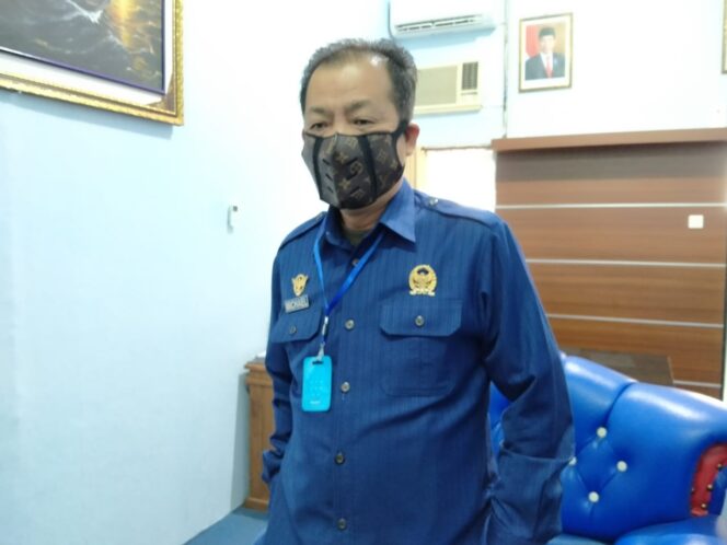 
					TERKAIT KANTOR KECAMATAN BLIMBINGSARI, WAKIL KETUA DPRD BANYUWANGI ANGKAT BICARA.