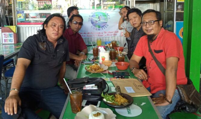 
					Divisi Media The World Peace Committe “Wujudkan Satu Keluarga Bumi Dengan Hati”