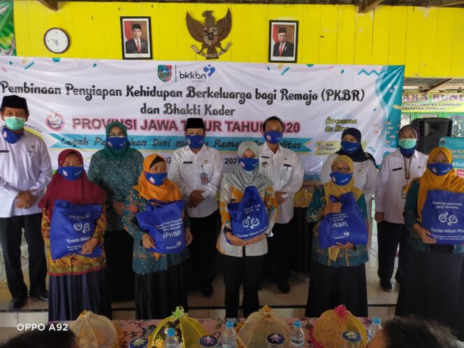 
					BKBN Jatim Gelar Pembinaan PKBR Dan Bhakti Kader 2020 di Jombang