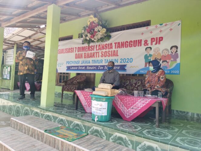 
					BKKBN Jatim Talk Show di Pacitan “Peran Keluarga untuk Tingkatkan Kesejahteraan Lansia”