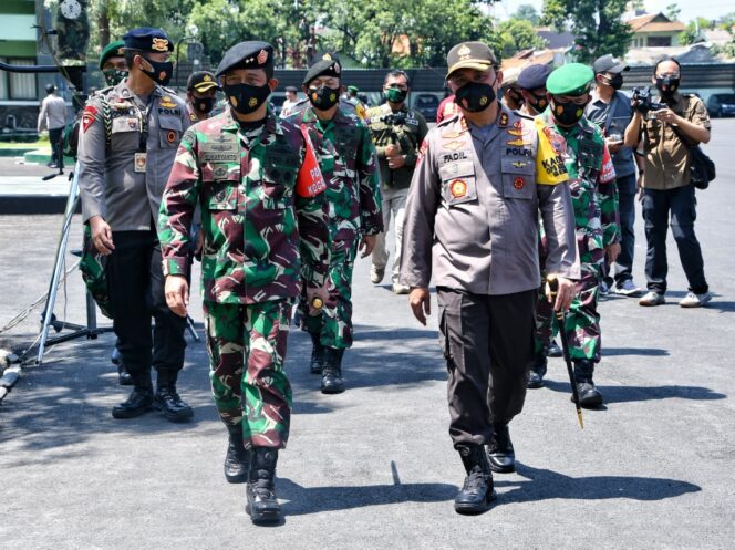 
					Resmi Berpindah Tugas, Dangartap III/Surabaya Kenang Sosok Kapolda Fadil Imran