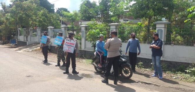 
					Polsek Kare Madiun Dan Koramil Gelar Operasi Yustisi