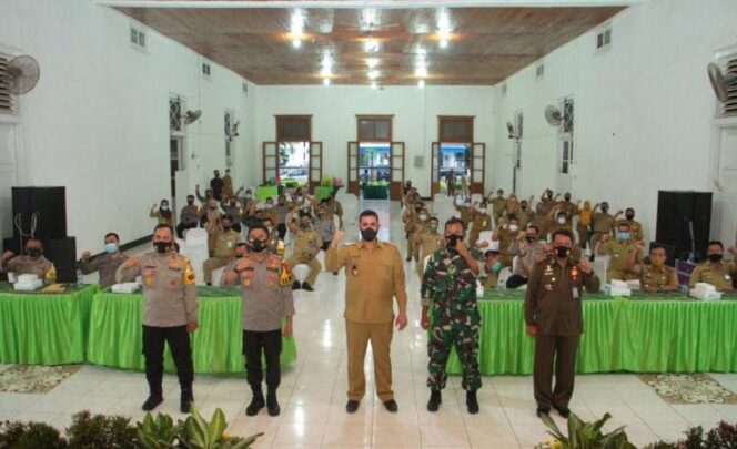 
					Wali Kota Probolingggo Menggelar Audensi Bersama Forum Silahturahmi  Kamtibmas Kota