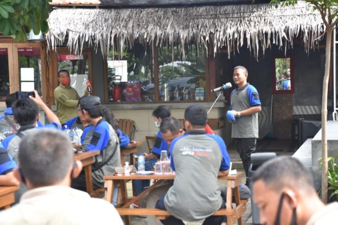 
					Danrem 082/CPYJ Ngopi dan Olahraga Bareng Jurnalis