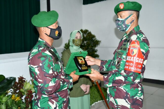 
					Sertijab Dandim 0822/Bondowoso Secara Resmi Berganti