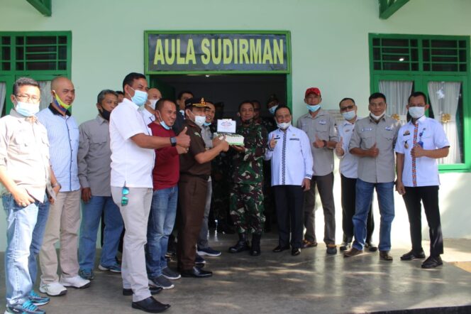 
					Di Hari Ulang Tahunnya “Dandim 0422/Lampung Barat” Dapat Kejutan