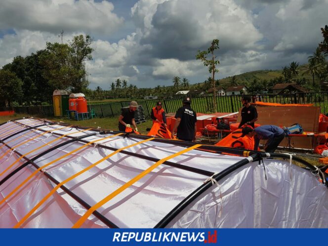 
					Gubernur Jatim Instruksikan Percepat Pengiriman Bantuan Bagi Warga Terdampak Erupsi Semeru