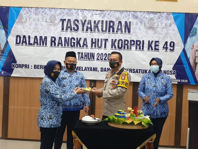 
					Polres Lumajang Gelar Tasyakuran HUT Korpri ke 49