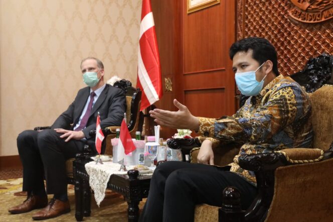 
					Terima Dubes Denmark HE Lars Bo Larsen, Wagub Emil Perluas Peluang Kerjasama Kemaritiman