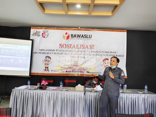 
					Bawaslu Warning Pemilih saat Pencoblosan