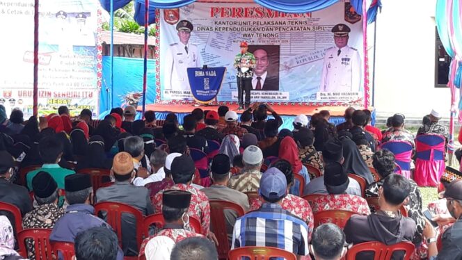 
					Bupati Lampung Barat Resmikan Kantor UPT Disdukcapil Kecamatan Waytenong