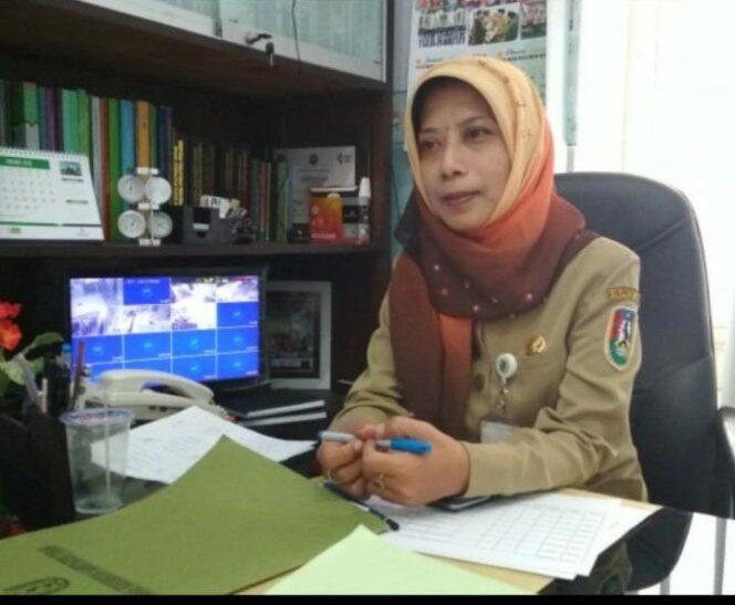 
					Tuban Tembus Diangka 1024 Orang Yang Terpapar Virus Corona. Sekdin Kesehatan : Masyarakat Masih Abai Prokes.