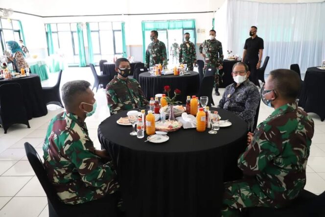 
					Kunjungan Kerja Di Kodim 0811 Tuban , Pangdam V Brawijaya Berikan Apresiasi sinergitas di Tuban