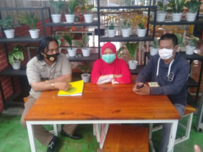 
					Mediasi Terkait Mobil Di Polsek Krian Alot, Diduga Penadah Minta Tebusan