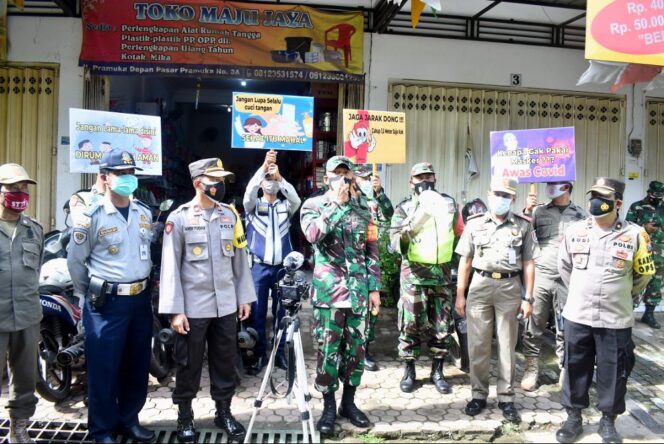 
					TNI-POLRI Tuban Gelar Operasi Penegakan Pendisiplinan Protokol Kesehatan Covid-19 skala Besar 2021