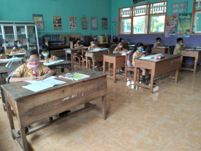 
					SD Negeri 1 Kemiri Singojuruh Uji Coba PTM