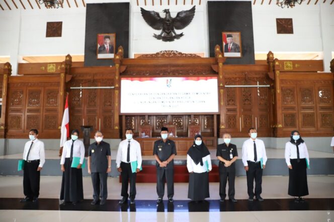 
					232 Orang Pegawai Di Lingkup Pemkab Tuban Terima SK PPPK .