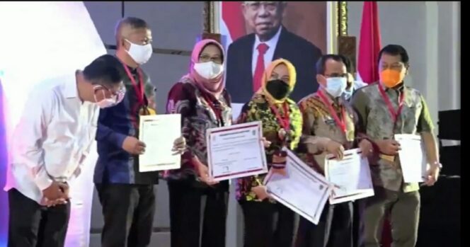 
					Kabupaten Lumajang, Segera Wujudkan Mall Pelayanan Publik