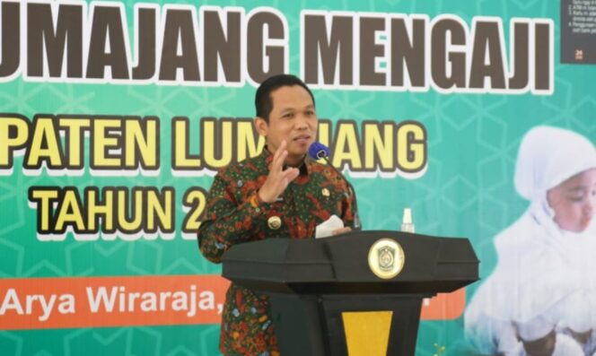 
					Bupati Lumajang Luncurkan Kartu Lumajang Mengaji untuk 6200 Guru Ngaji