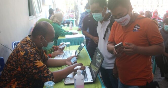 
					Sejumlah Wartawan Probolinggo Di Suntik Vaksin Covid 19 Tahap Kedua