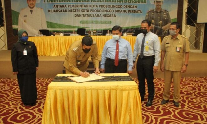 
					Kejari Probolinggo Kembali MoU Dengan Wali Kota Di Bidang Hukum Perdata & TUN