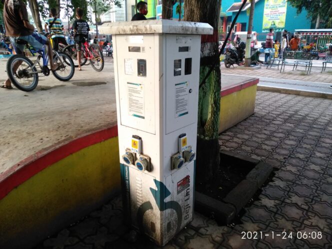 
					Panel Listrik SPLU Alun-alun Tidak Berfungsi, DPKP Kurang Respon Positif