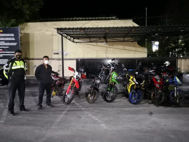 
					Sepuluh Motor Tidak Sesuai Standar Diamankan Satlantas Polres Lumajang