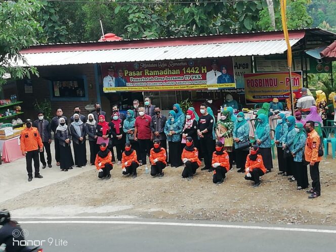 
					Pasar Ramadhan Kreatif Desa Tugurejo Mewakili Kecamatan Slahung Pada Penilaian Tingkat Kabupaten
