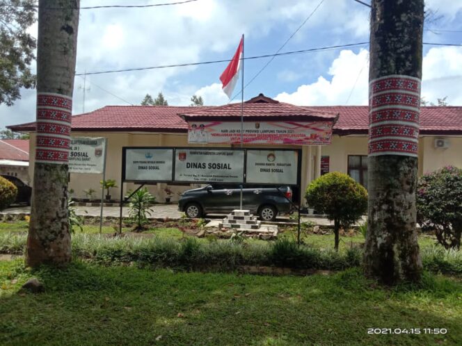 
					Di Bulan suci Ramadhan beberapa KPM Pekon Pajar Agung Gigit Jari