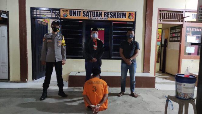 
					Jajaran Reskrim Polsek Sekincau Amankan Terduga Pelaku Tindak Asusila